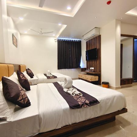 Hotel Vrinda Inn Udaipur Luaran gambar