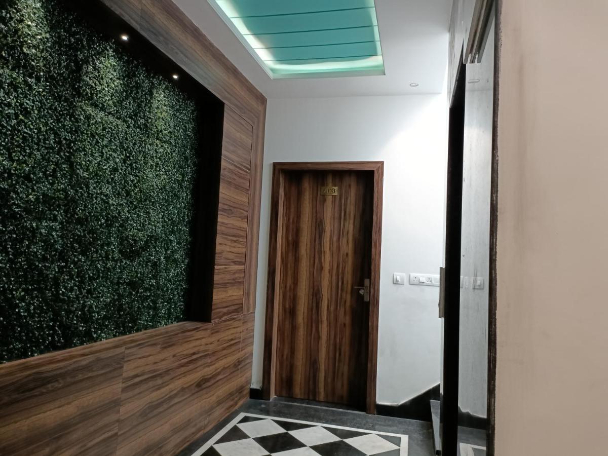 Hotel Vrinda Inn Udaipur Luaran gambar