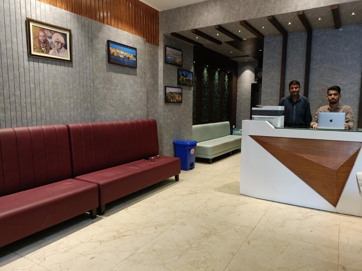 Hotel Vrinda Inn Udaipur Luaran gambar