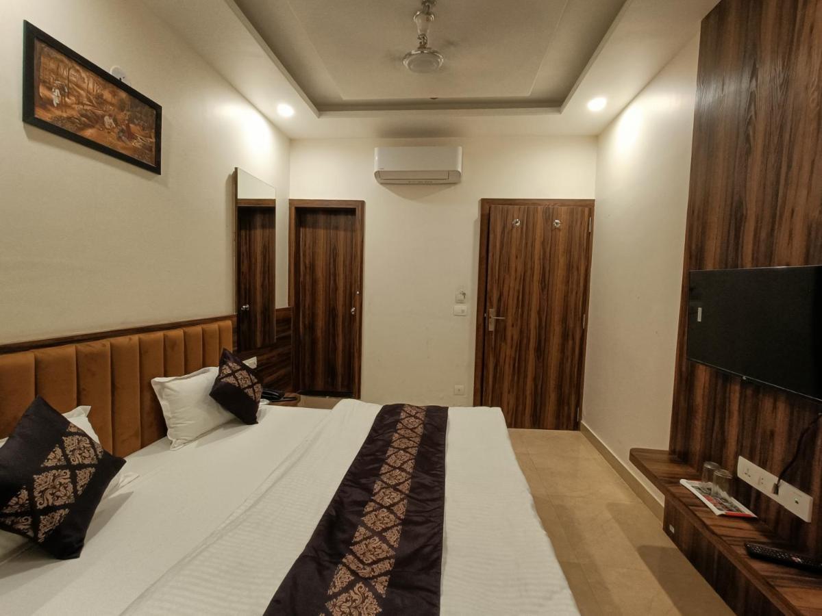 Hotel Vrinda Inn Udaipur Luaran gambar