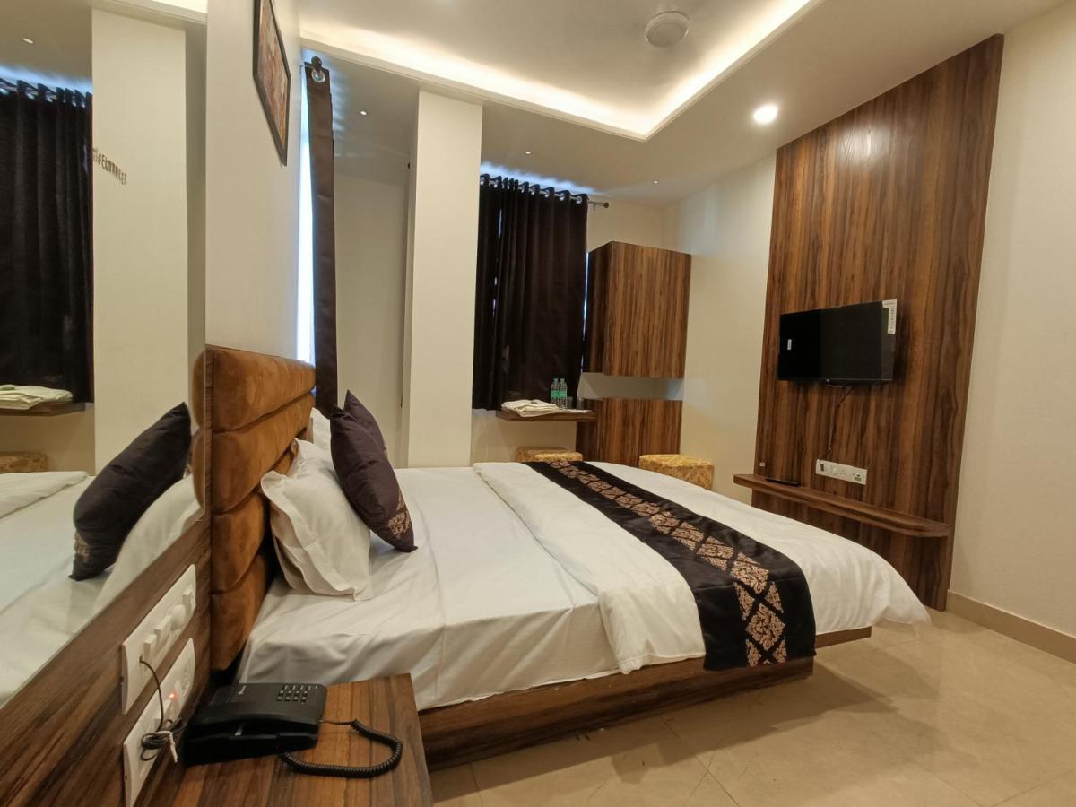 Hotel Vrinda Inn Udaipur Luaran gambar