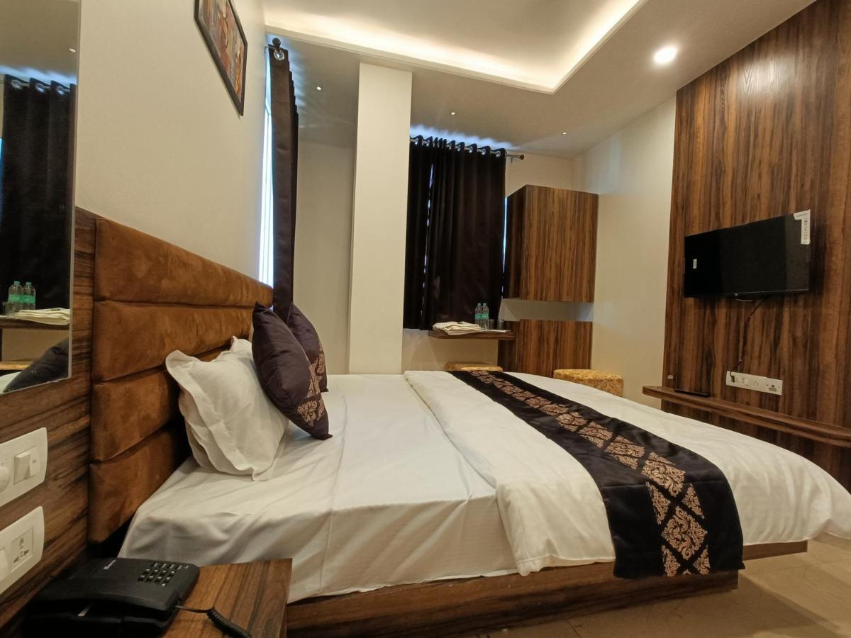 Hotel Vrinda Inn Udaipur Luaran gambar