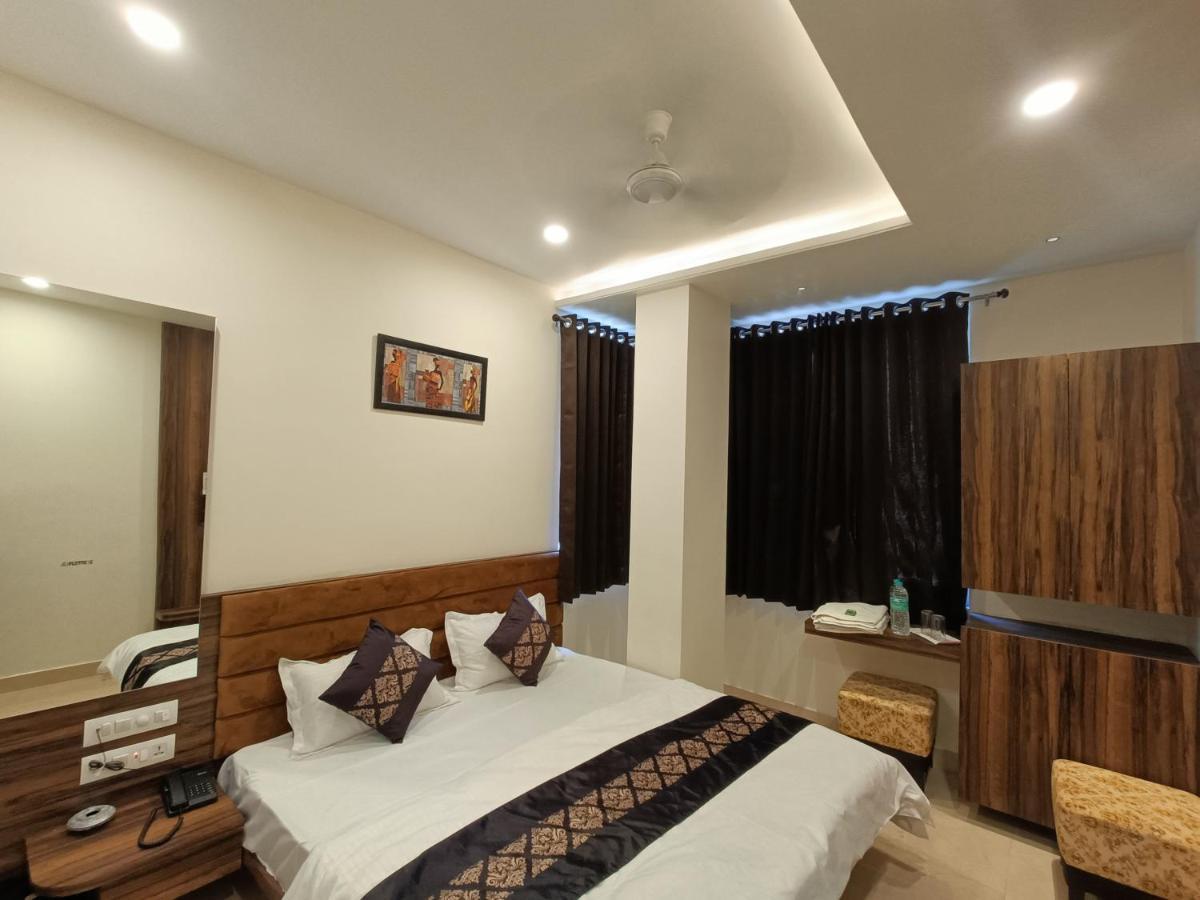 Hotel Vrinda Inn Udaipur Luaran gambar